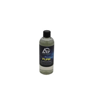 Transparent bottle containing Pure High Concentration Shampoo by Auto Glanz