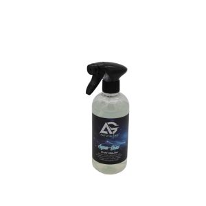 Transparent bottle containing Aqua Seal Spray Sealant by Auto Glanz